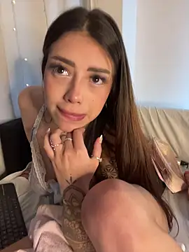 AshleyWinslow webcam