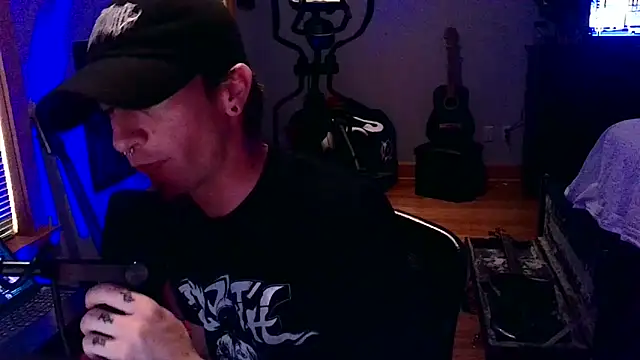 leviathanx666 - LEVIATHANX666's free webcam - UK Sex Cams