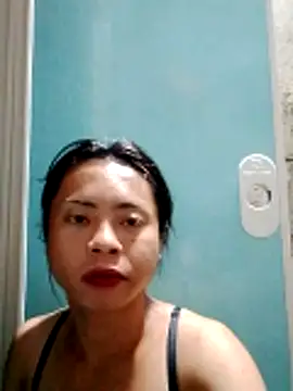 YourHotMenxie18 webcam