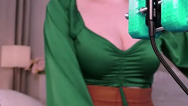 Camilla_Rowen webcam