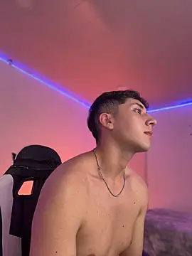 oliver_kyy (M twink) - full naked+ doggy style 3min + oil