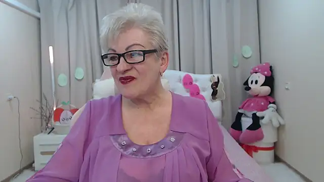 kaylesmoll - KayleSmoll's free webcam - UK Sex Cams