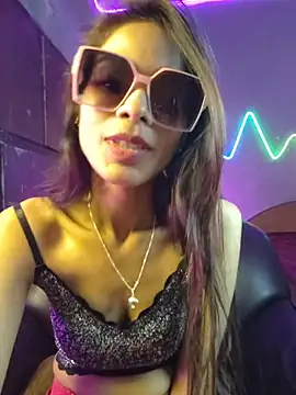 ivy_the_goddess - Ivy_the_goddess's free webcam - UK Sex Cams