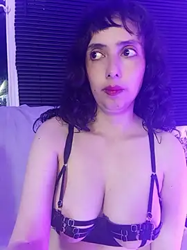 eva_err - Eva_Err's free webcam - UK Sex Cams