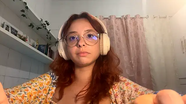 jasminewaggy - JasmineWaggy's free webcam - UK Sex Cams