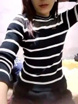 thobaby112 - Thobaby112's free webcam - UK Sex Cams