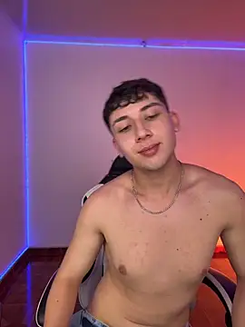 oliver_kyy webcam