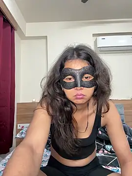 raavigirl (Ask my age) - I need to pay my collage fess😌