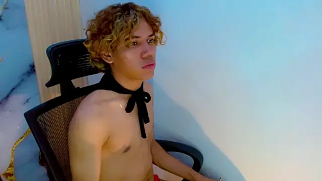 daviidbuckx_ - DaviidBuckx_'s free webcam - UK Sex Cams