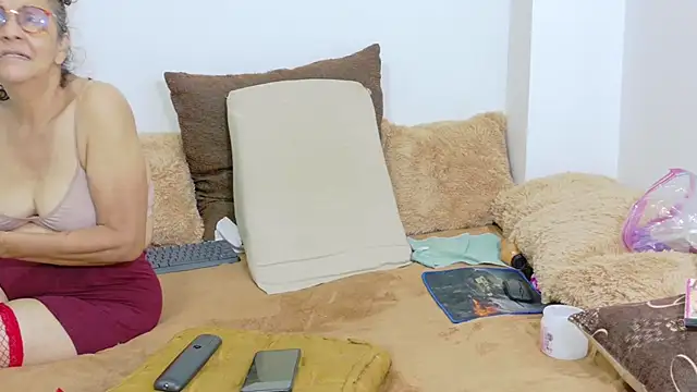 irisconde live sex cam