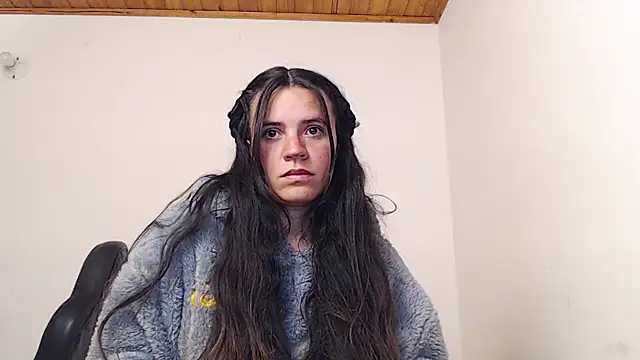 shanel_lozano - Shanel_Lozano's free webcam - UK Sex Cams