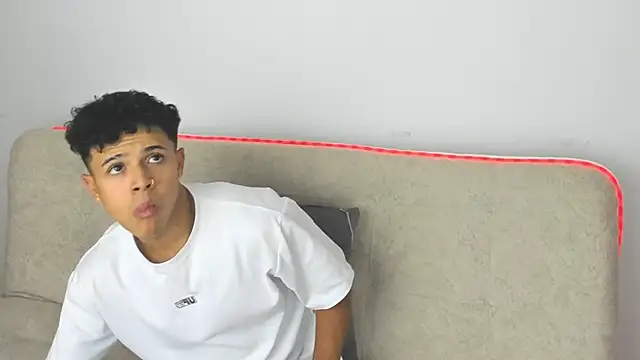 _alex_colton (M young) - Take Off T-Shirt