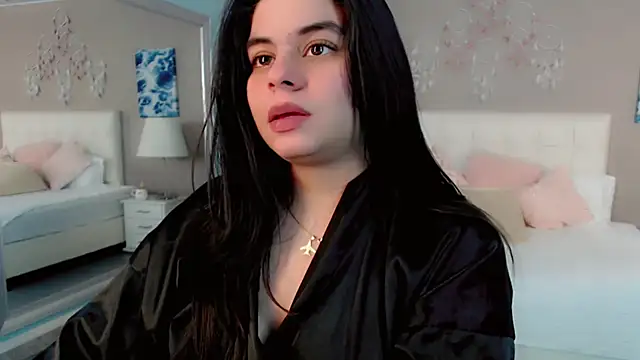 _Maddison_Ivanova_ webcam