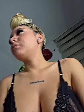 alaia_princess webcam