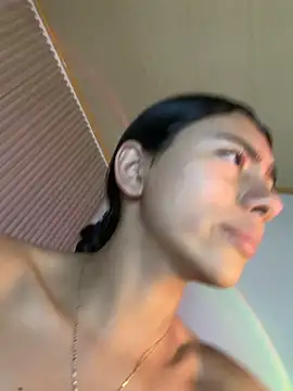 lilybeeth (F teen) - Masturbates feet with dildo.