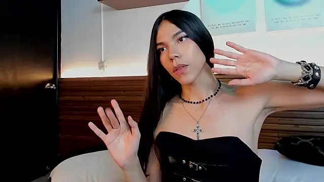 sara_cutie_ - Sara_cutie_'s free webcam - UK Sex Cams