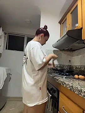 zafiro_mo0n (Ask my age) - squirt squirt