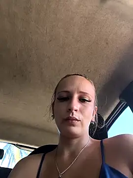 emma4xxx - Emma4xxx's free webcam - UK Sex Cams