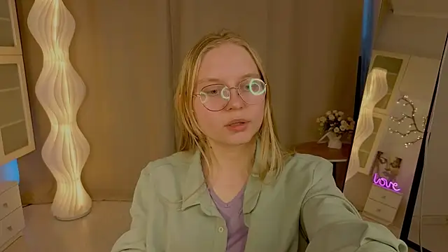 AlicaCohill live sex cam