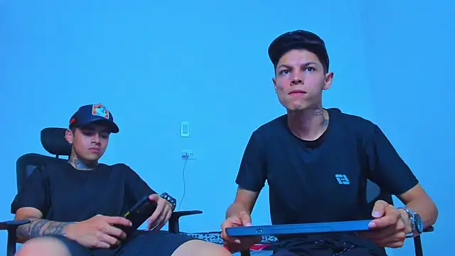 Thomas-Wil live sex cam