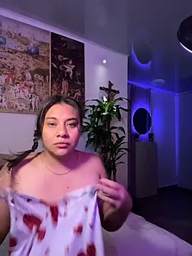 Poli_amor2025 webcam