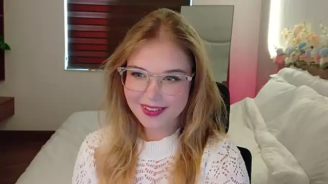 Lilith_Bonheur webcam