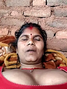 Webcam Model (Hot_di97)  is live.Free join now!