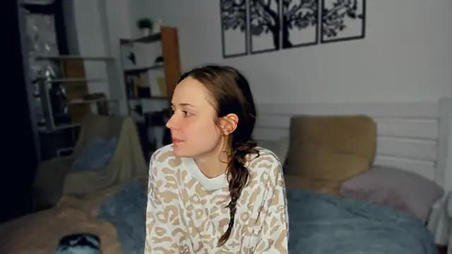 MalvinaTrafford webcam