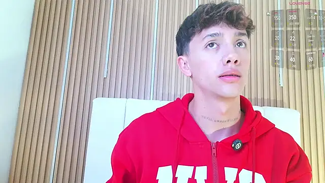 tomy_rox - Tomy_Rox's free webcam - UK Sex Cams