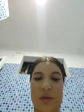 Pretty_Julieta webcam