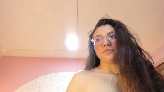 Angelie_Rosebrm live sex cam