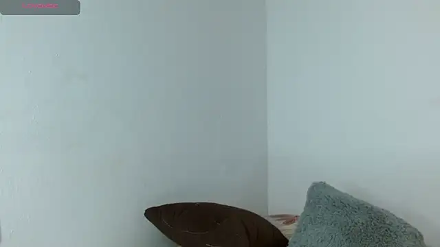 Alexa_priincess webcam