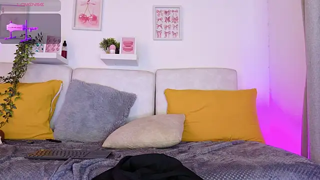 Malka_Burning webcam