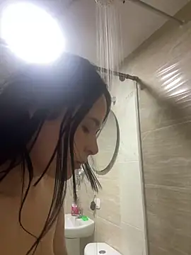 leila_moretti webcam