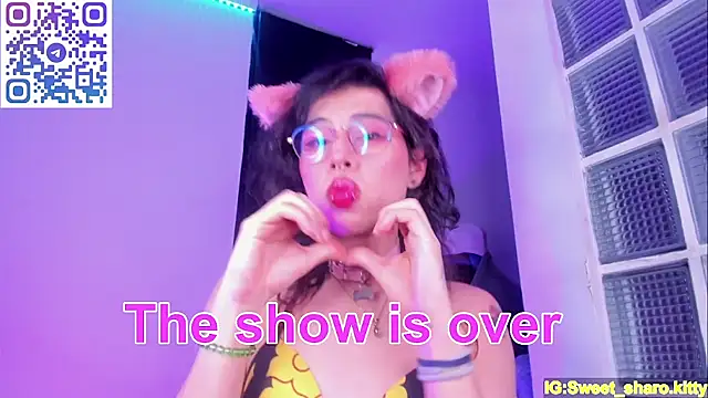 Sweet-SharoKitty webcam