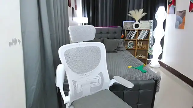 hotjessieempress webcam