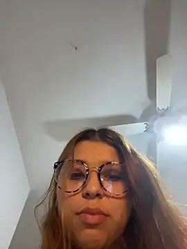 baddieasiantv webcam