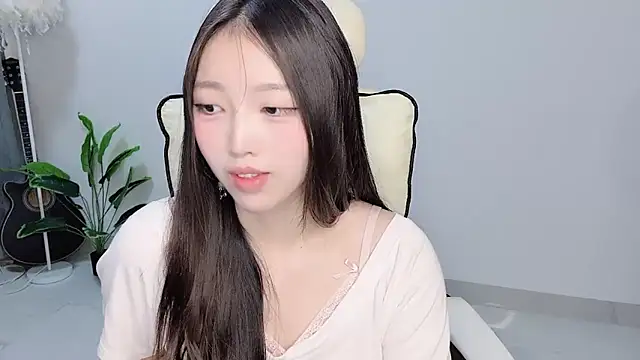 yukiy8877 (F young) - 早安~~❤️❤️精油抹屁股