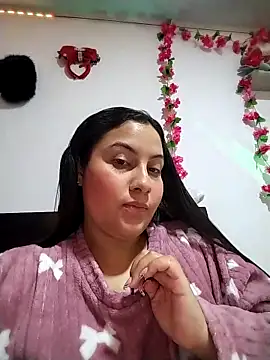 esmeralda_jadees webcam