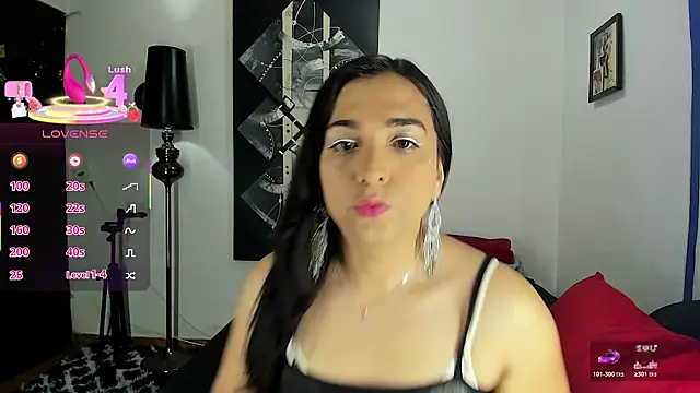 saramisha - SARAMISHA's free webcam - UK Sex Cams