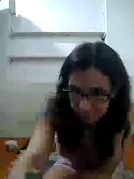 Cameron_puppy webcam