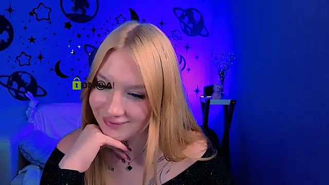 playful_sophie webcam