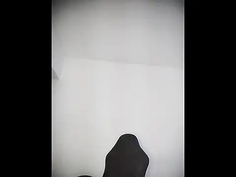 Roonie_garces webcam