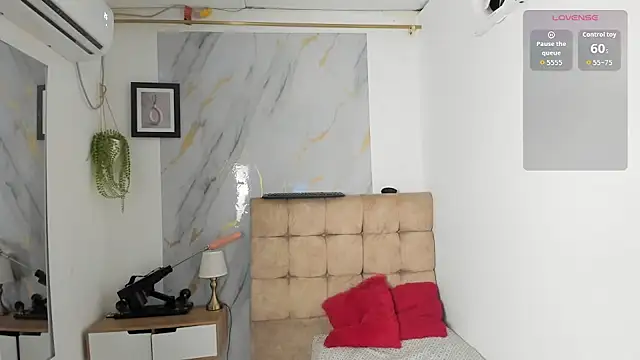 Vanessa_Jenner webcam