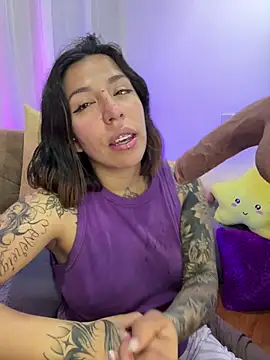 _antonella_dreamss webcam