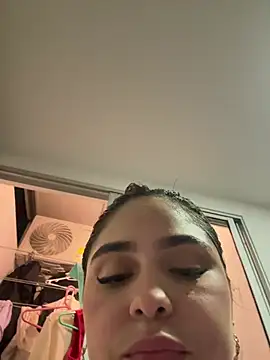 Sarasweet_sex webcam