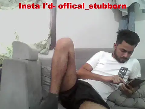 Stubborndesiboy webcam