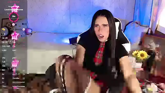 SweetSurrender_ webcam