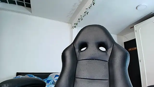 yesie_hot live sex cam