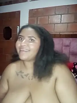 Valentina_belmont webcam